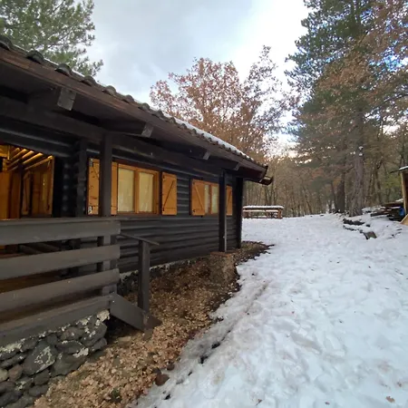 Woods Etna Chalet