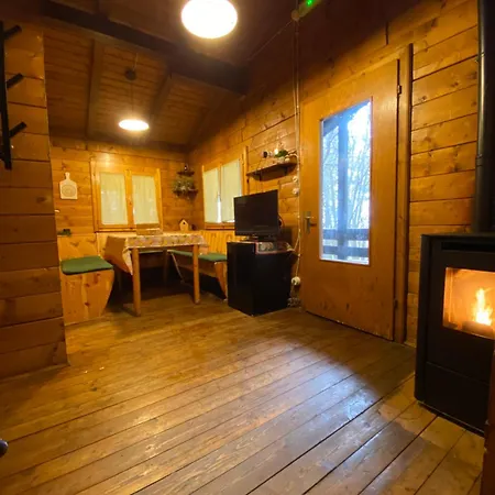 Chalet Woods Etna Ragalna