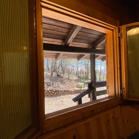 Woods Etna Horská chata